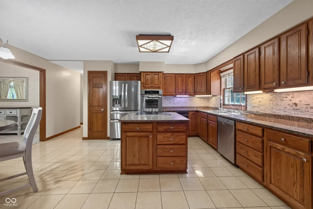 574 Grayburn Court Terre Haute, IN 47802