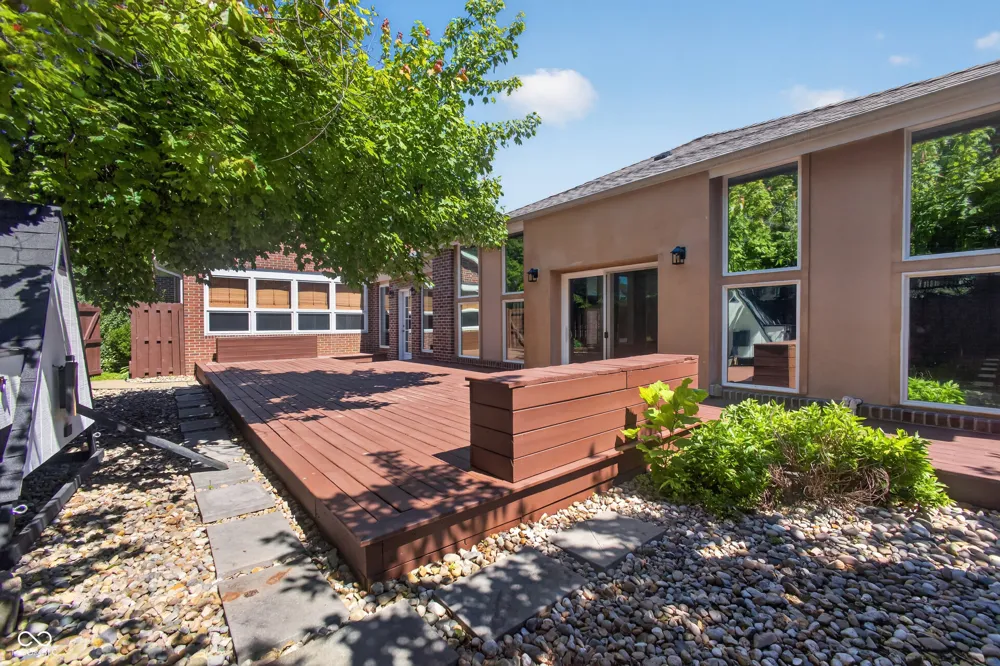 574 Grayburn Court Terre Haute, IN 47802