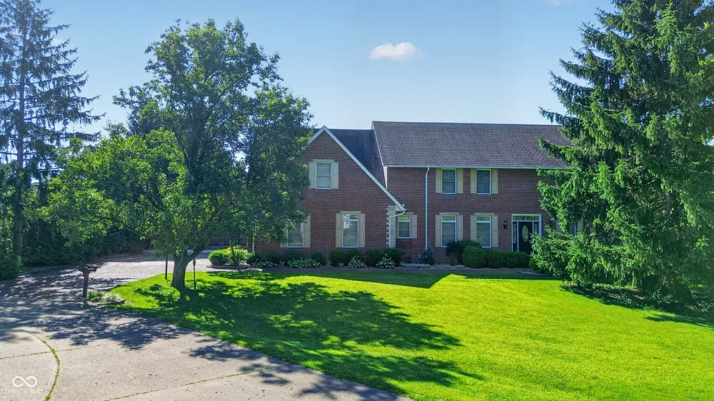574 Grayburn Court Terre Haute, IN 47802