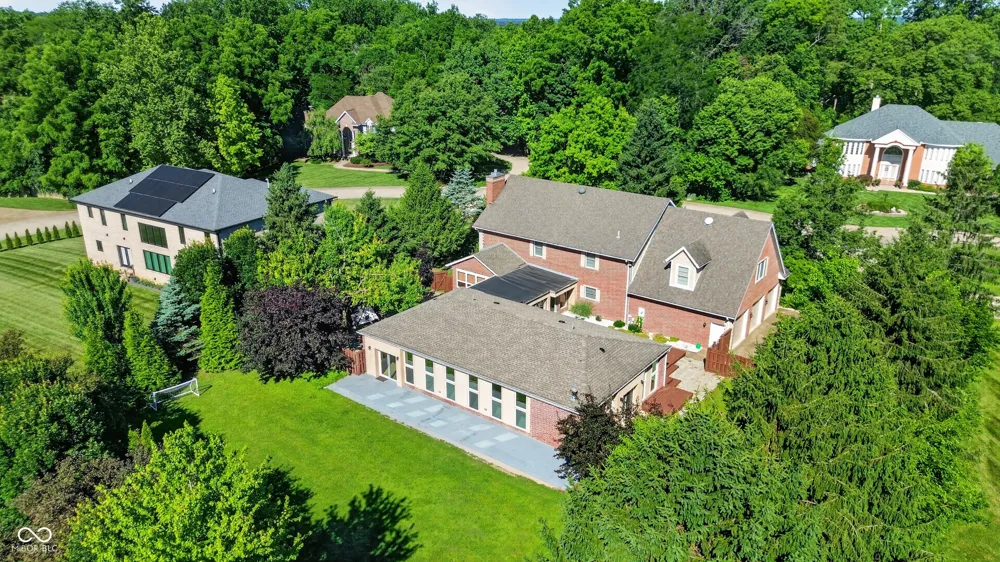 574 Grayburn Court Terre Haute, IN 47802