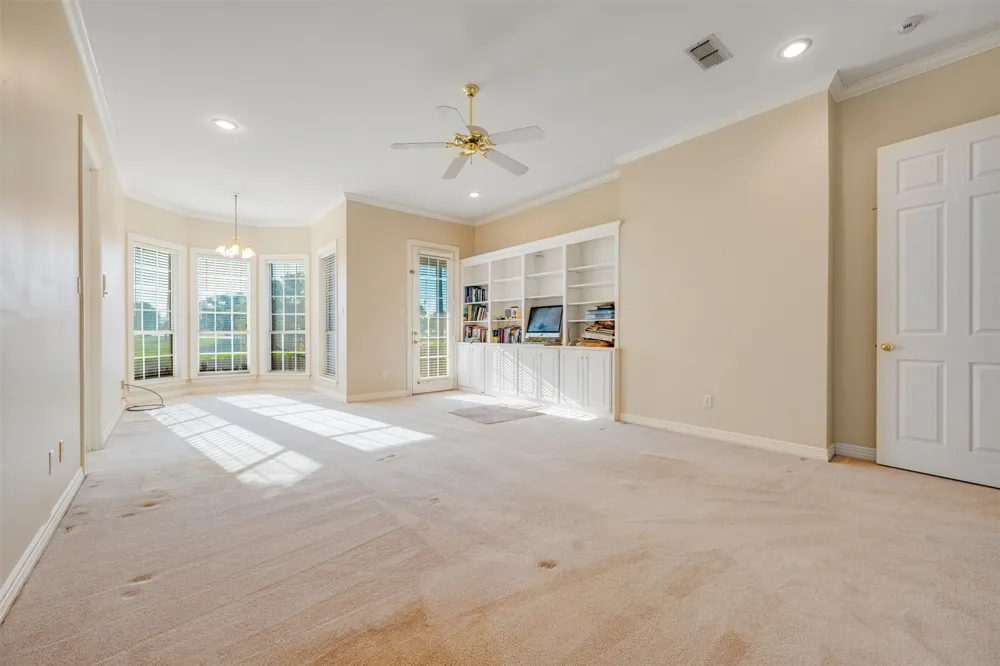 100 Clearview Drive Bullard, TX 75757