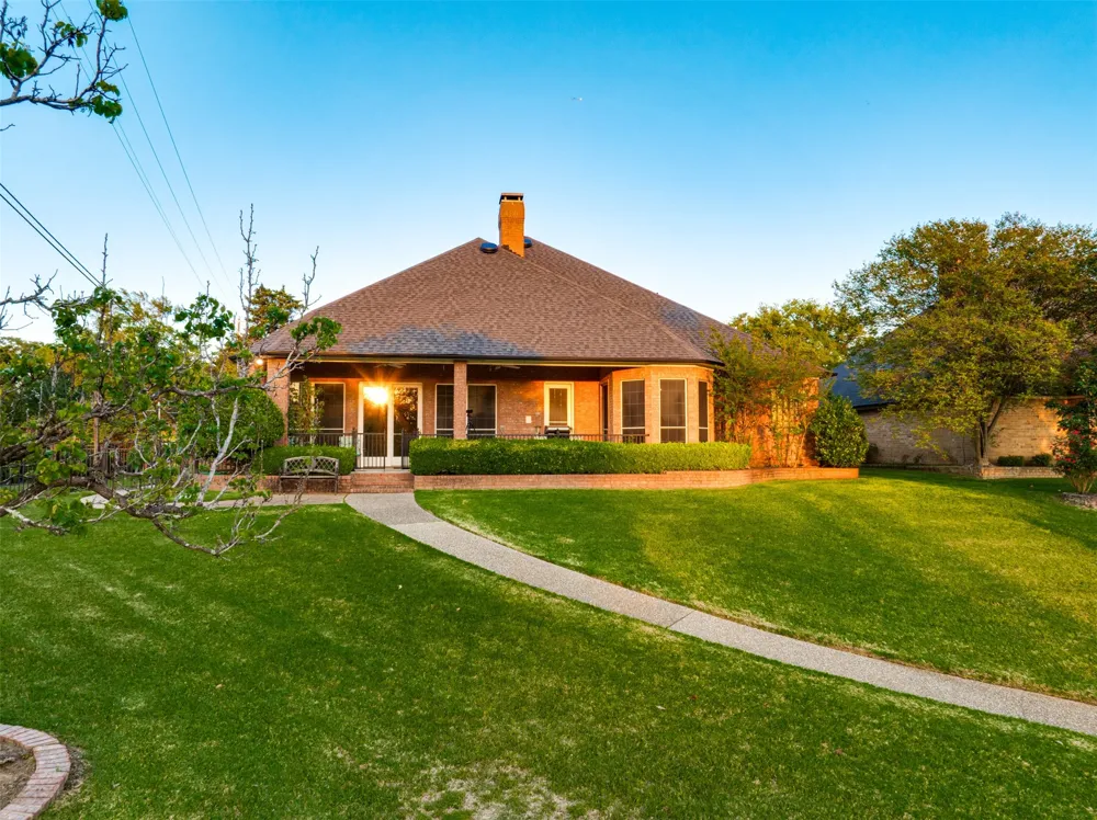 100 Clearview Drive Bullard, TX 75757