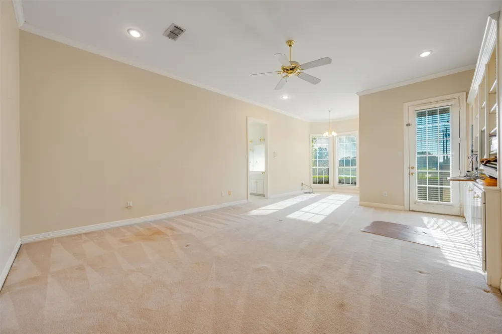 100 Clearview Drive Bullard, TX 75757