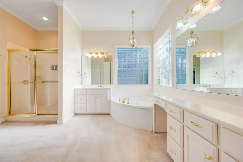100 Clearview Drive Bullard, TX 75757
