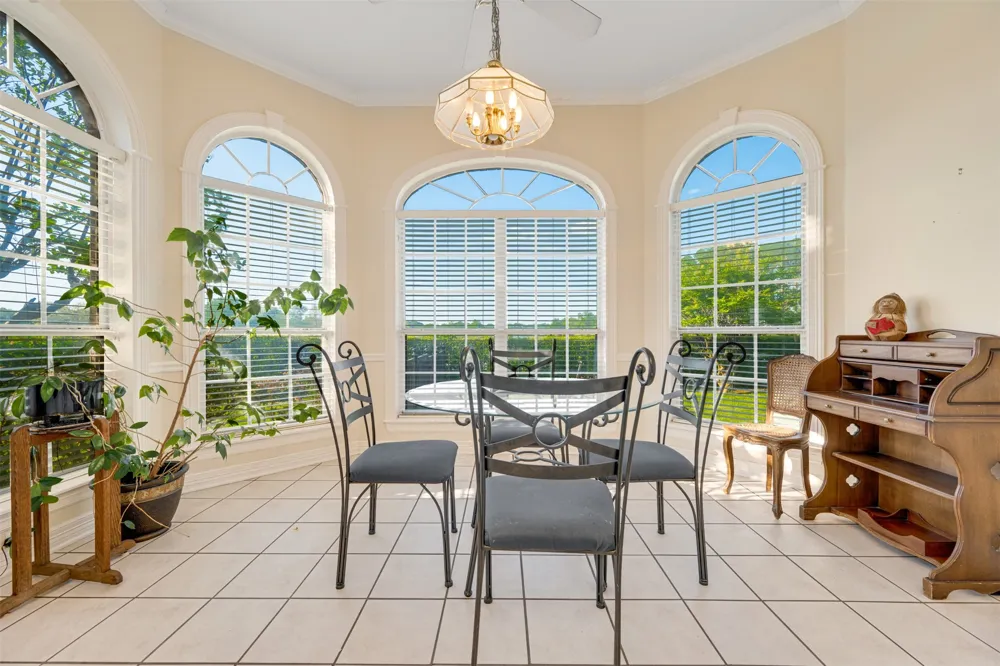 100 Clearview Drive Bullard, TX 75757