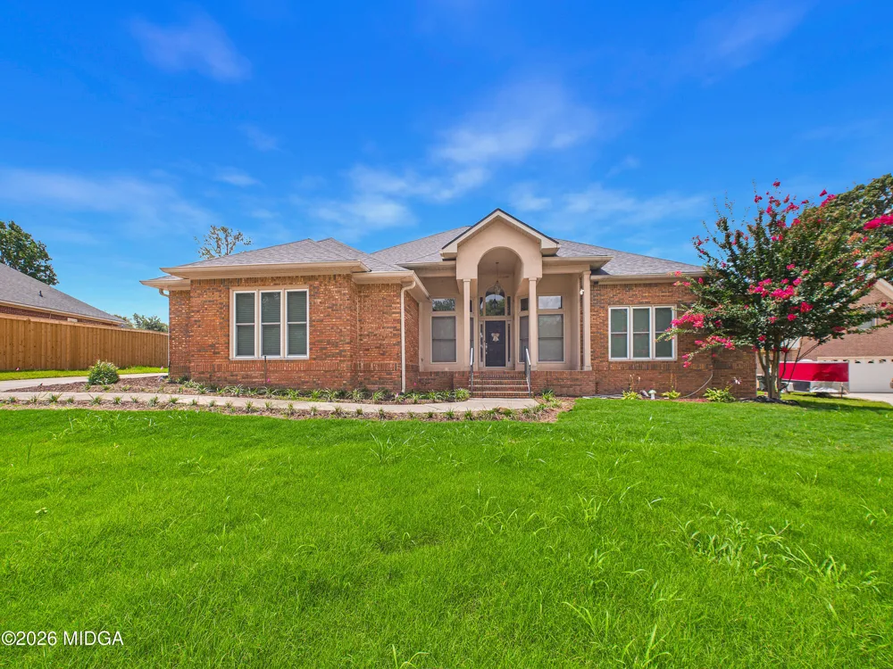 115 Raintree Drive Warner Robins, GA 31088