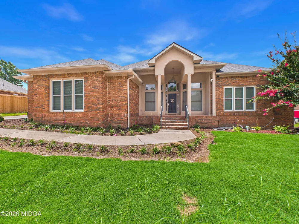 115 Raintree Drive Warner Robins, GA 31088