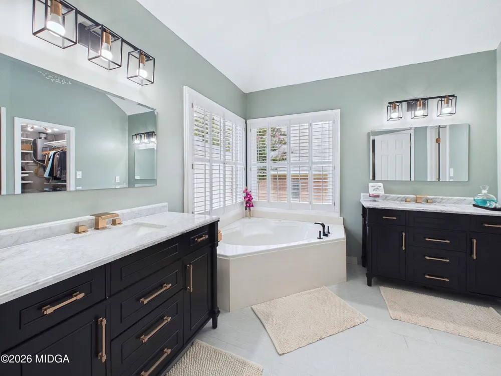 115 Raintree Drive Warner Robins, GA 31088