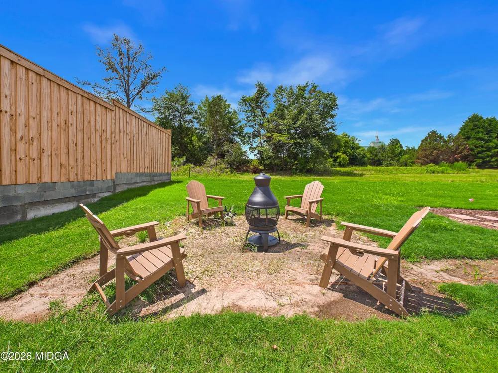 115 Raintree Drive Warner Robins, GA 31088