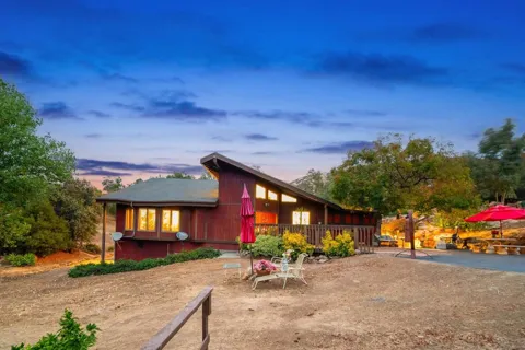 2410 Mount Elena Way