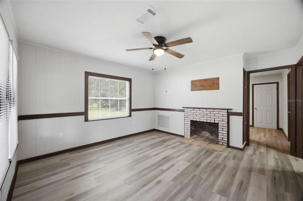 13216 NE 140TH STREET Waldo, FL 32694