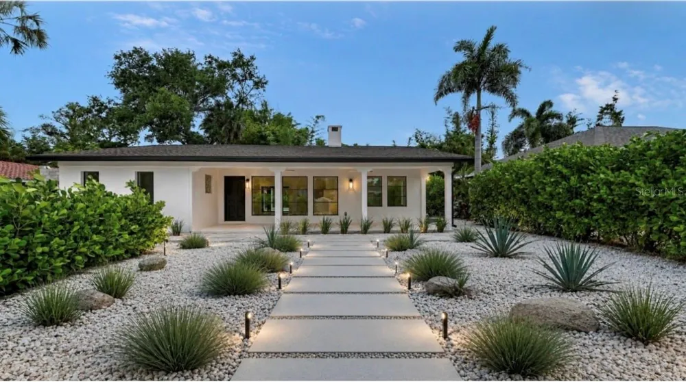 1041 INDIAN BEACH DRIVE Sarasota, FL 34234