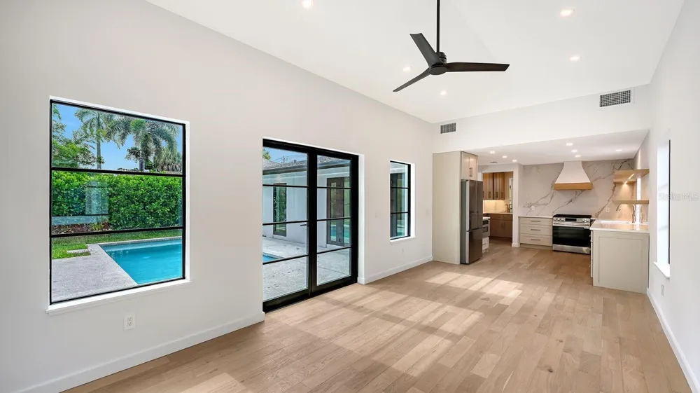 1041 INDIAN BEACH DRIVE Sarasota, FL 34234