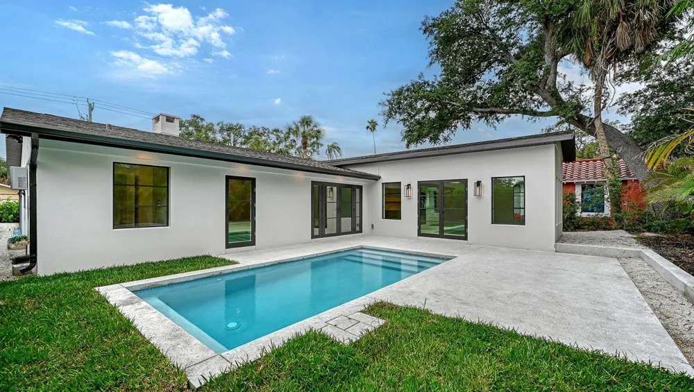 1041 INDIAN BEACH DRIVE Sarasota, FL 34234
