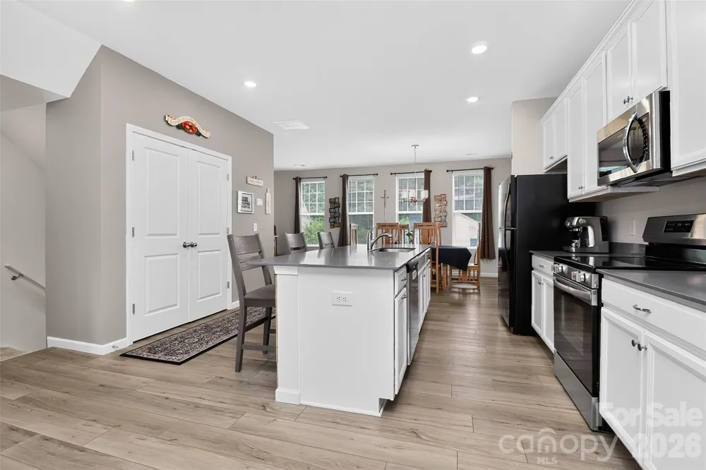 309 Cramerton Mills Parkway Cramerton, NC 28032