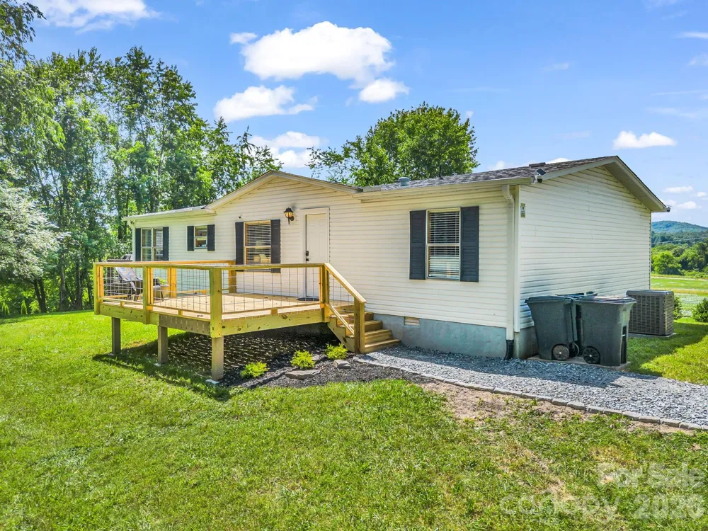 210 Banner Farm Road Mills River, NC 28759