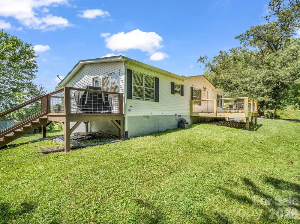 210 Banner Farm Road Mills River, NC 28759