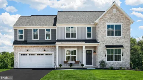 130 SOUTH MOUNTAIN DRIVE
