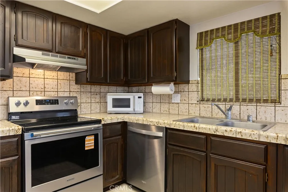 7846 Alston Way Lucerne, CA 95458