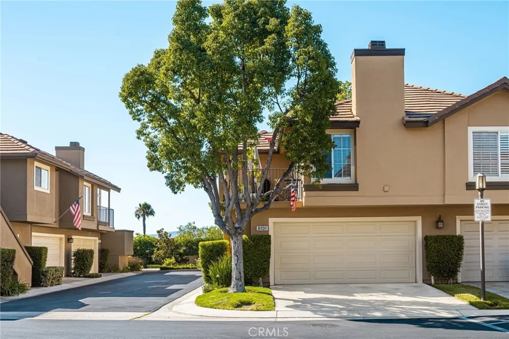 8131 E Oak Ridge Anaheim, CA 92808