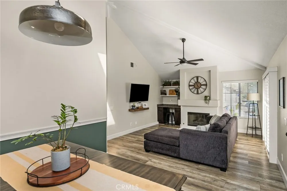 8131 E Oak Ridge Anaheim, CA 92808
