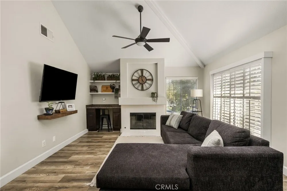 8131 E Oak Ridge Anaheim, CA 92808