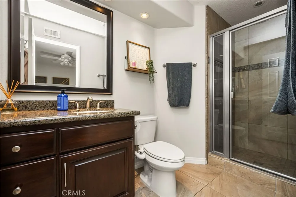 8131 E Oak Ridge Anaheim, CA 92808