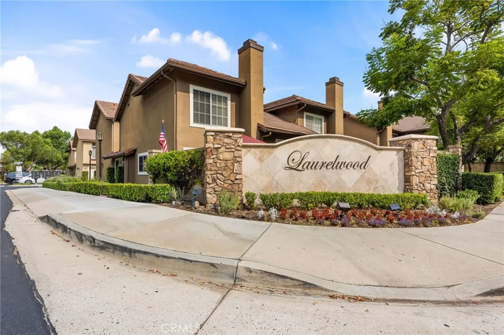 8131 E Oak Ridge Anaheim, CA 92808