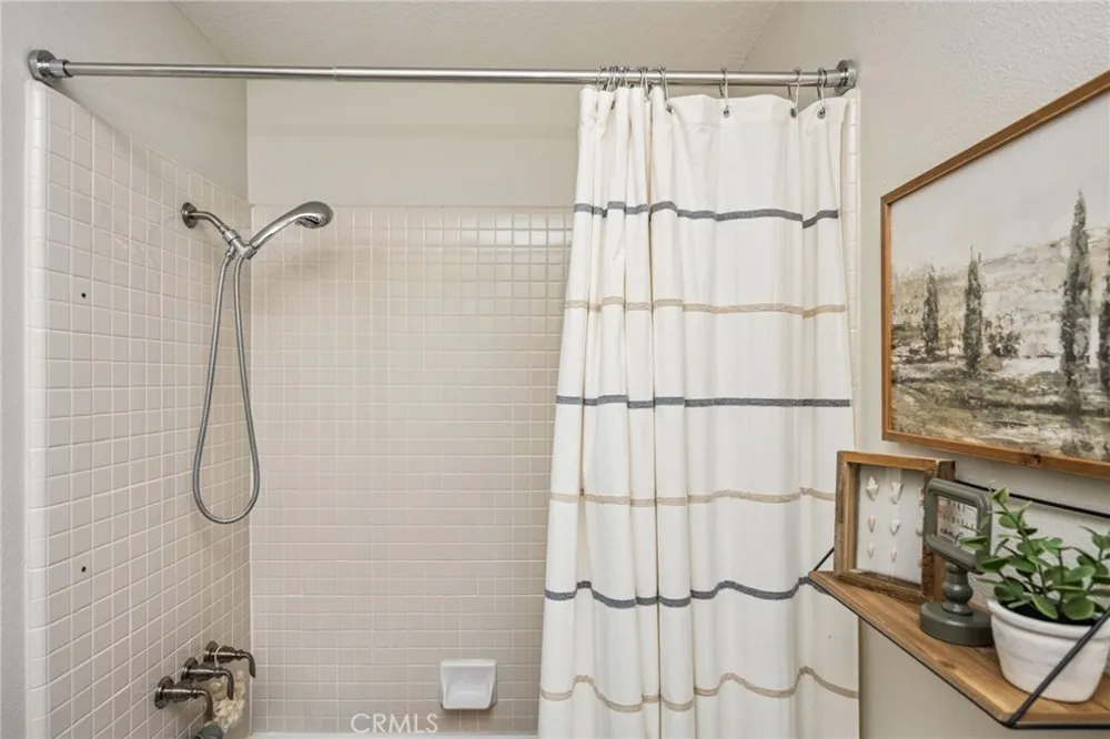 8131 E Oak Ridge Anaheim, CA 92808