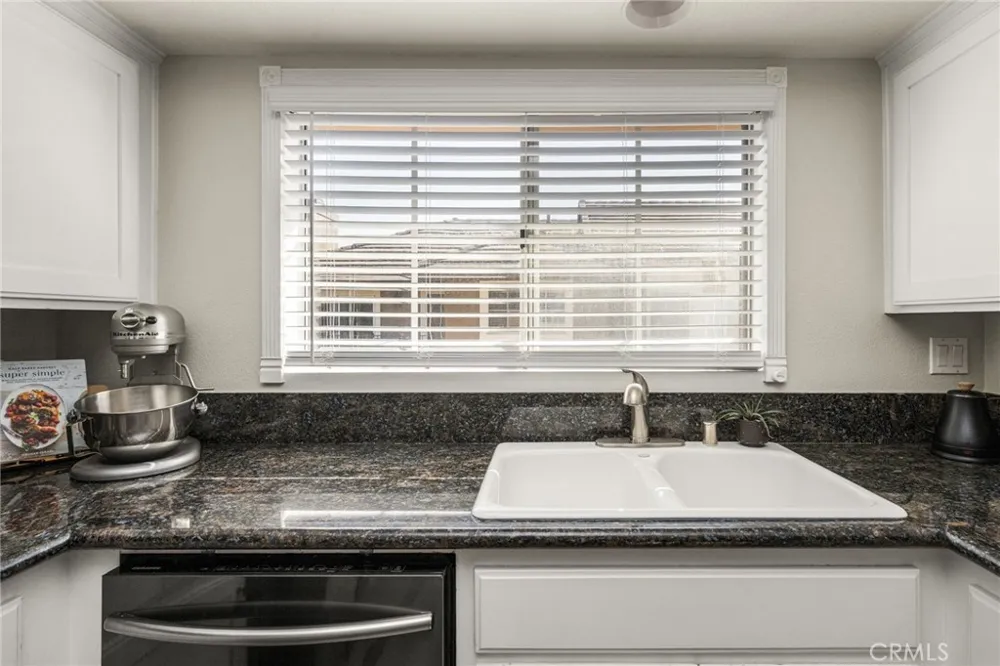 8131 E Oak Ridge Anaheim, CA 92808