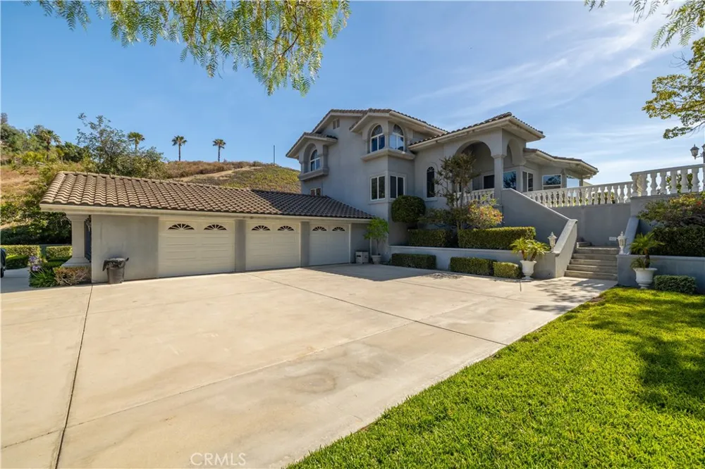 20881 Mandeville Lake Mathews, CA 92570