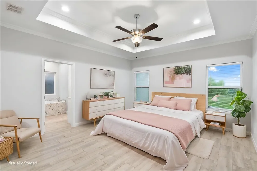 100 Speargrass Odem, TX 78370