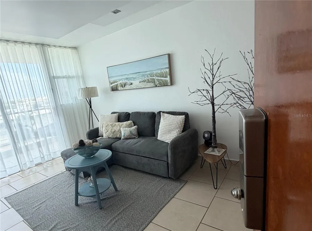 208 COND. VEREDAS DEL MAR #208 Vega Baja, PR 00693