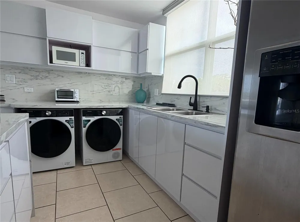 208 COND. VEREDAS DEL MAR #208 Vega Baja, PR 00693
