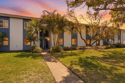 240 CYPRESS LANE #240