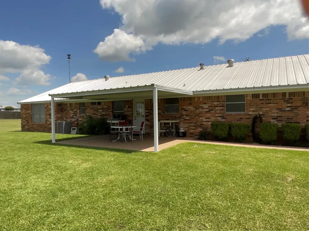 14261 Wortham Bend Road China Spring, TX 76633