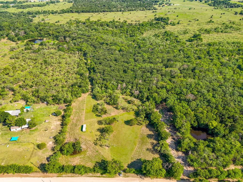NE CR 2035 Kerens, TX 75144