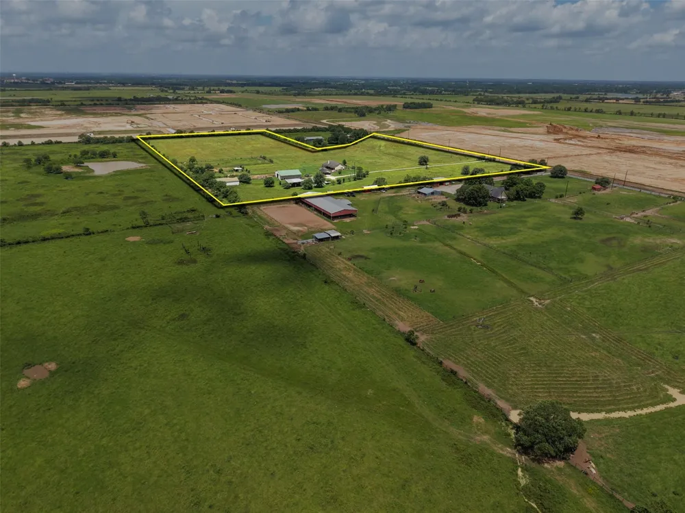 33737 Cameron Road Waller, TX 77484