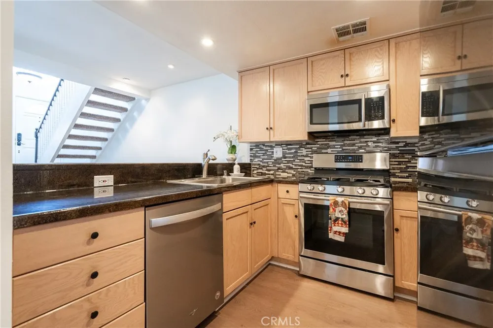 1878 Stow Simi Valley, CA 93063