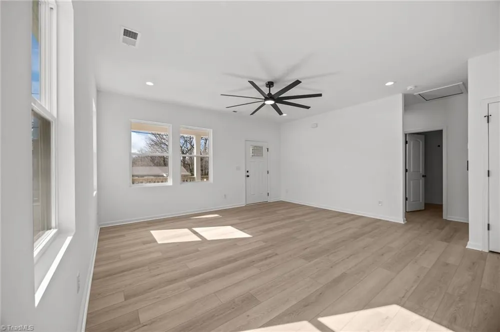 109 E Earnhardt Street Salisbury, NC 28144