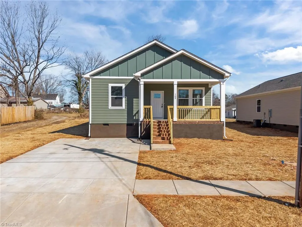 109 E Earnhardt Street Salisbury, NC 28144