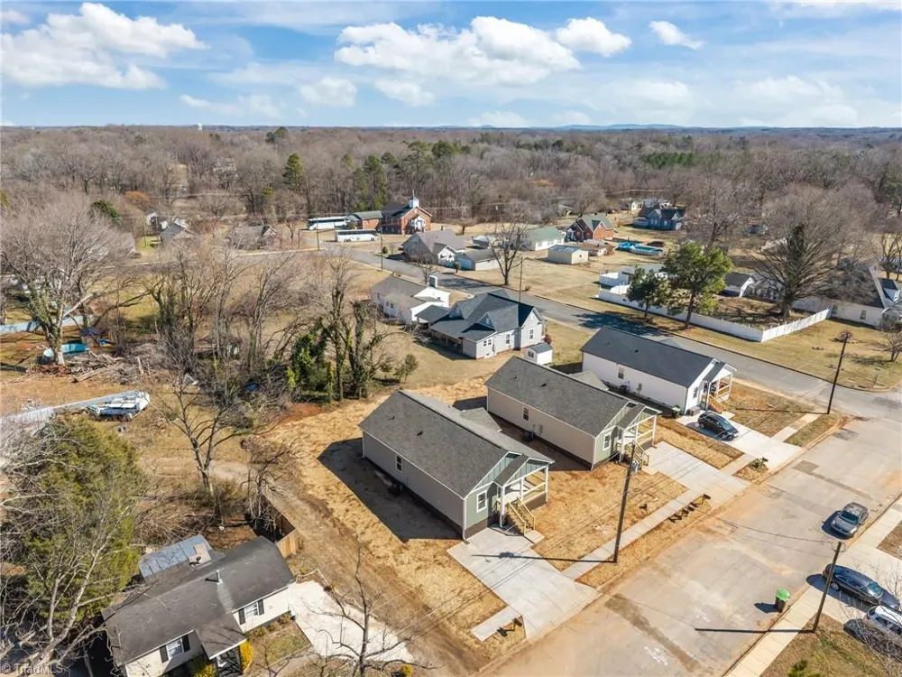 109 E Earnhardt Street Salisbury, NC 28144