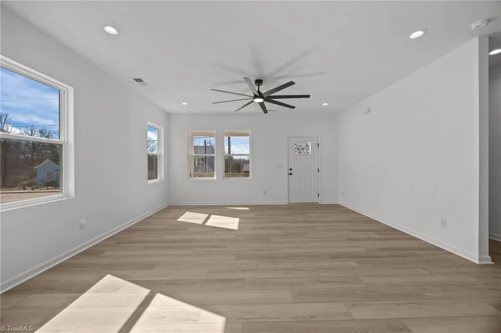 109 E Earnhardt Street Salisbury, NC 28144