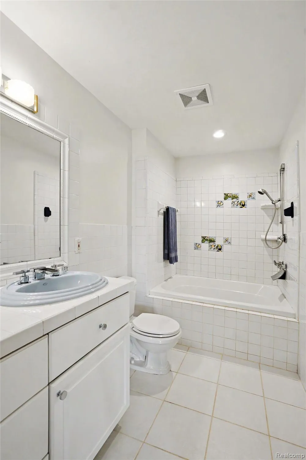 3556 E Dryden Road Dryden Township, MI 48455
