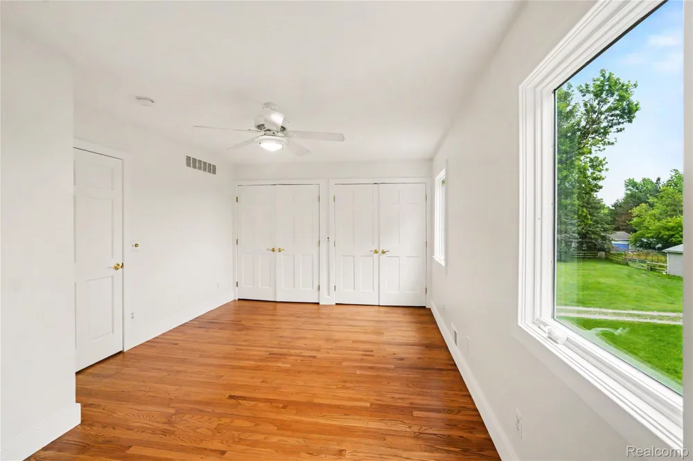 3556 E Dryden Road Dryden Township, MI 48455
