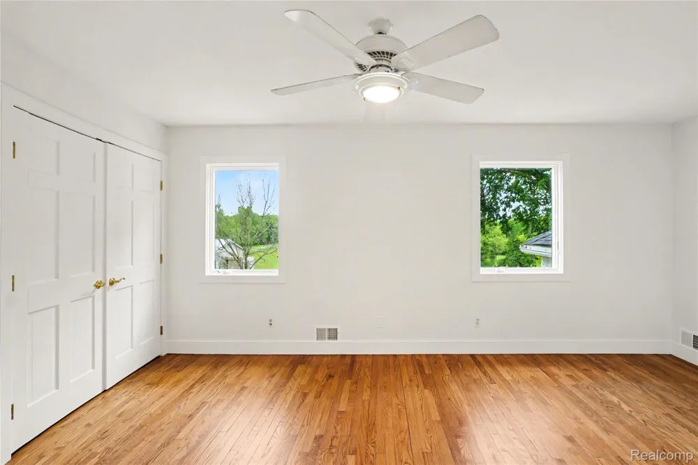 3556 E Dryden Road Dryden Township, MI 48455