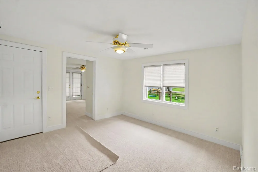 3556 E Dryden Road Dryden Township, MI 48455