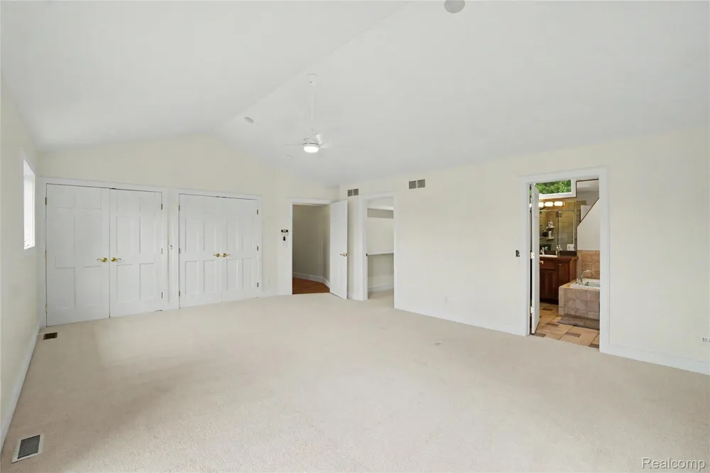 3556 E Dryden Road Dryden Township, MI 48455