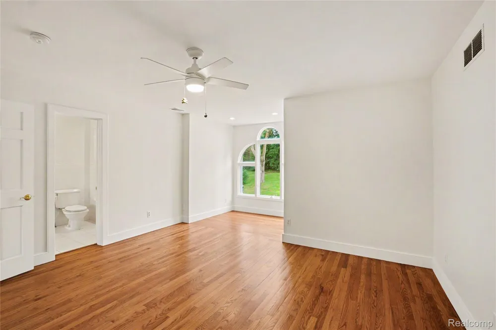3556 E Dryden Road Dryden Township, MI 48455