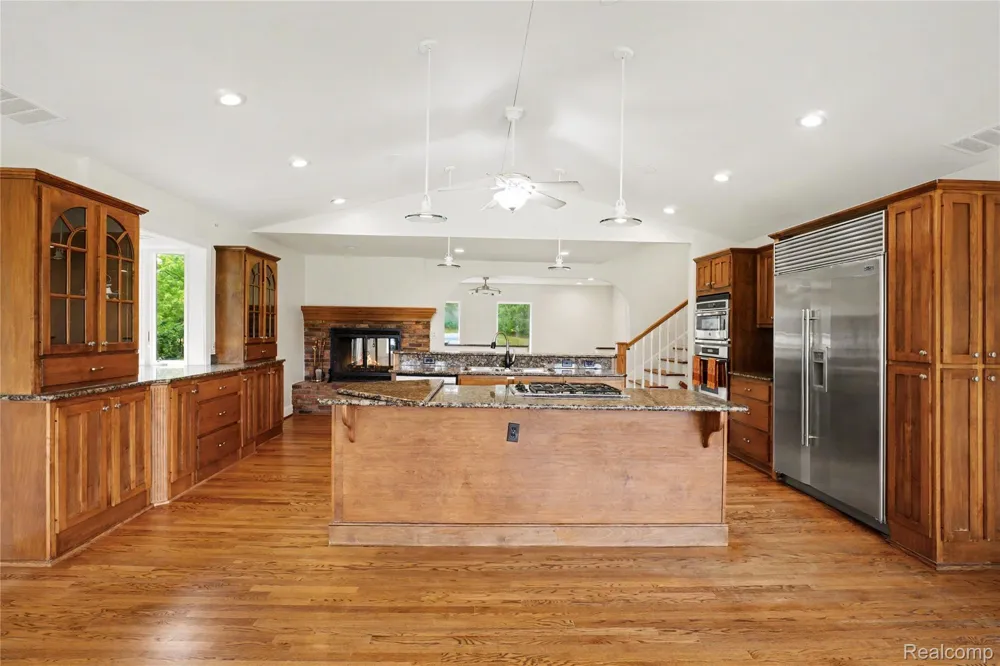 3556 E Dryden Road Dryden Township, MI 48455
